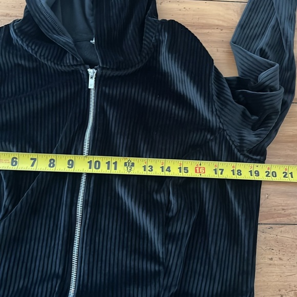 FABLETICS Plush Rib Hooded Jumpsuit size XL - Picture 14 of 14